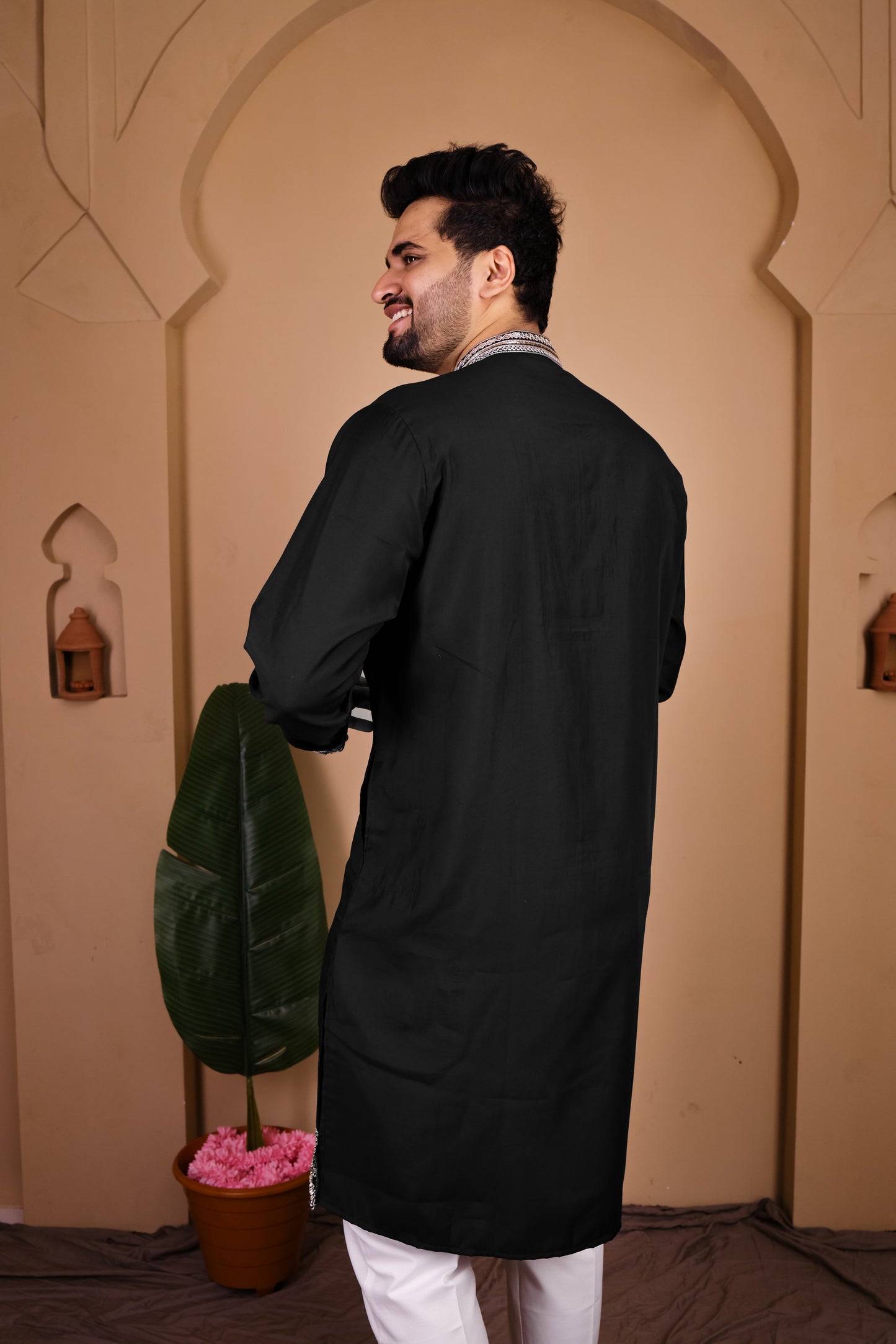 Regal Threadwork Kurta