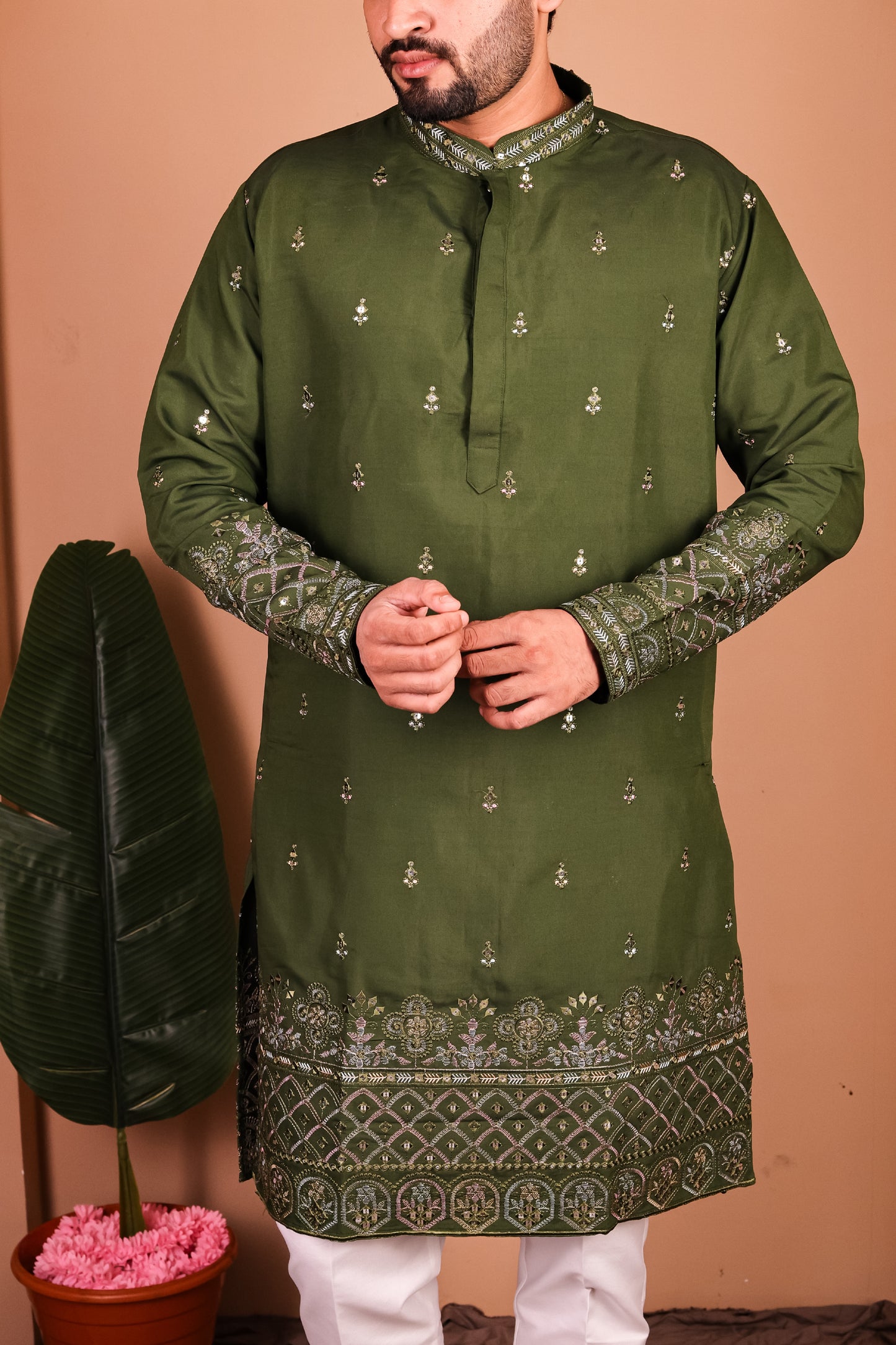 Festive Kurta with Symmetrical Thread Embroidery