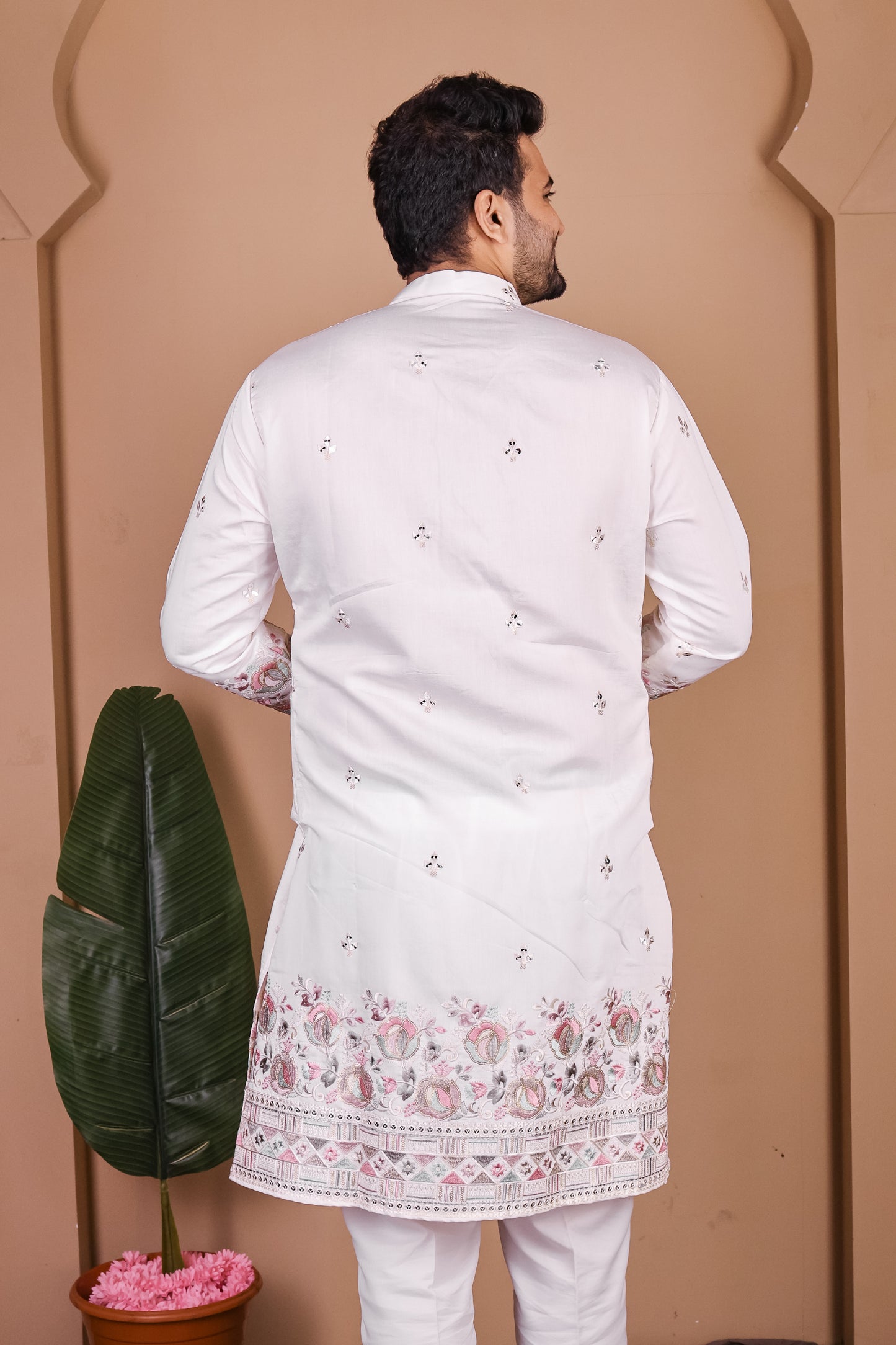 Starlit Paisley Mirror Work Kurta