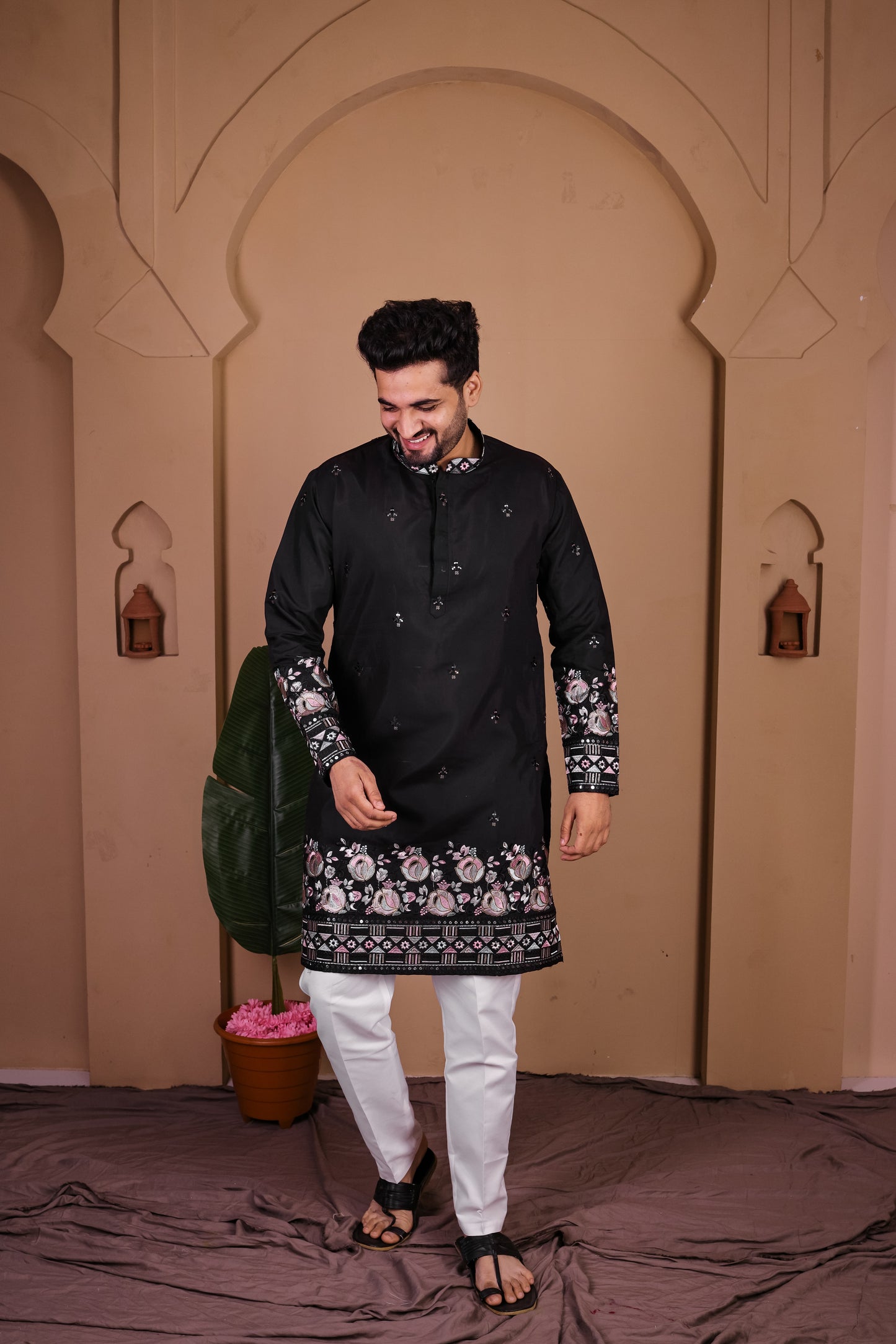 Starlit Paisley Mirror Work Kurta