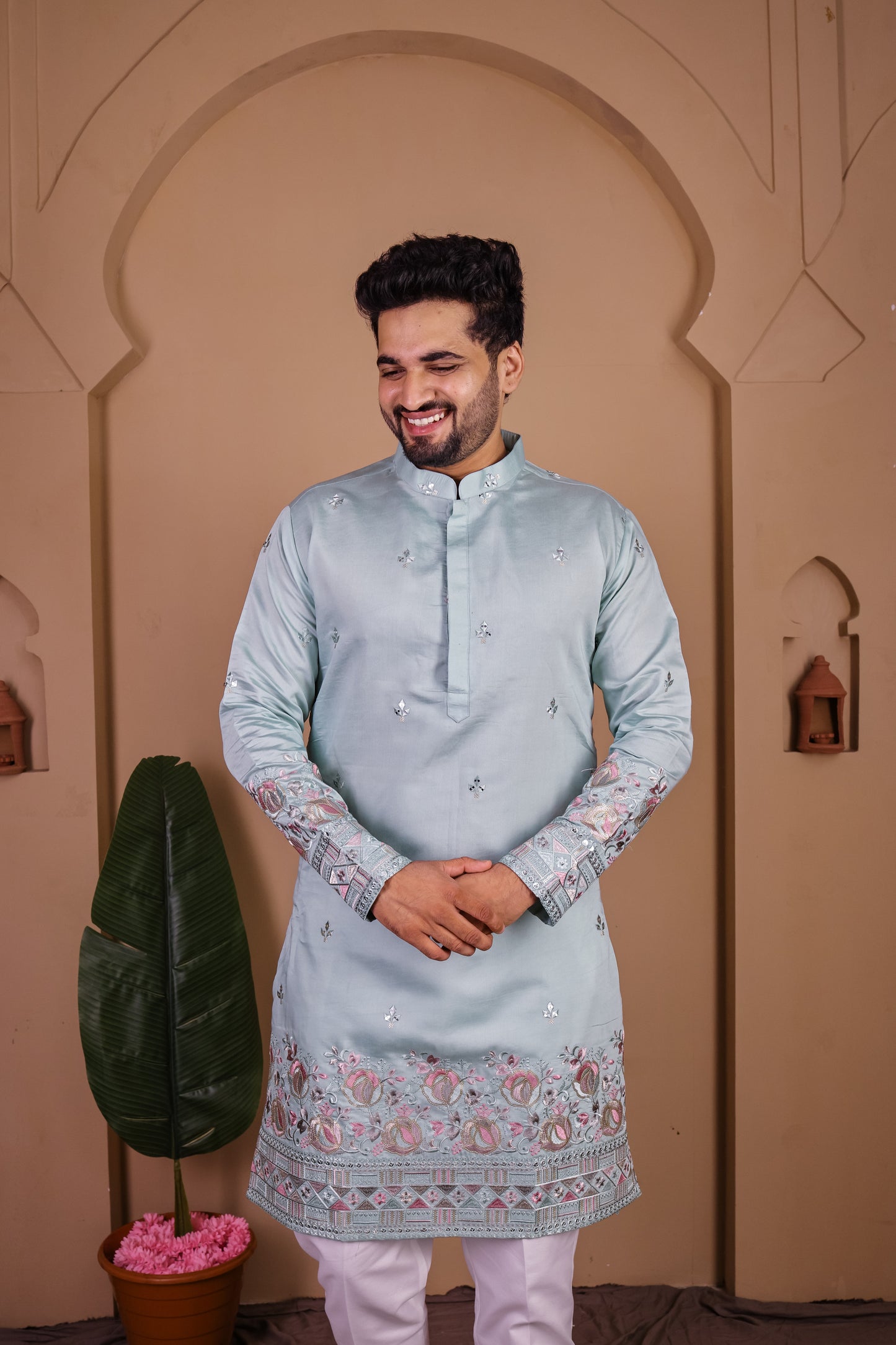 Starlit Paisley Mirror Work Kurta