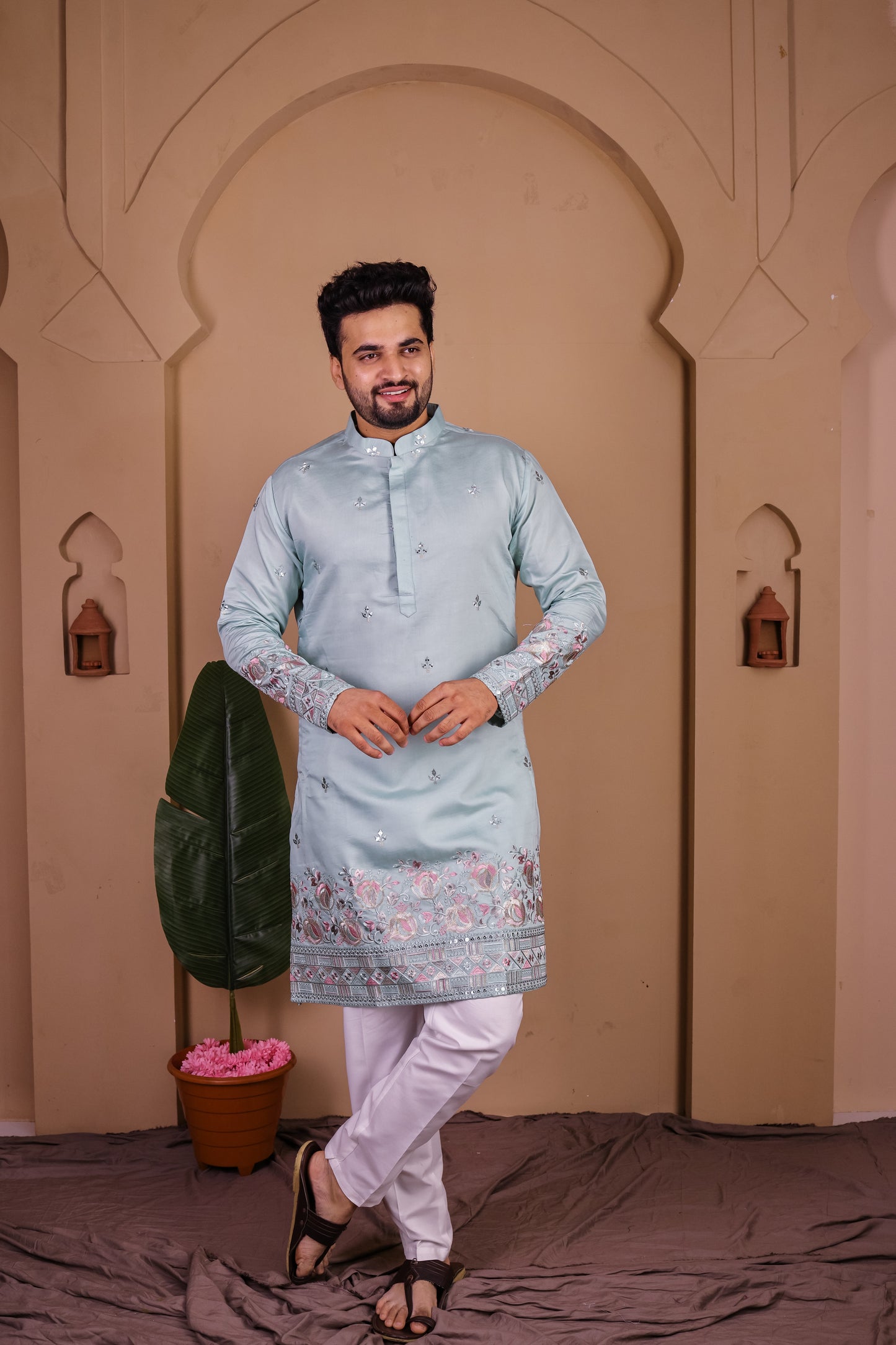 Starlit Paisley Mirror Work Kurta