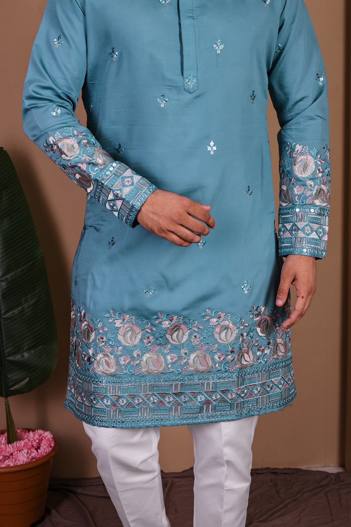 Starlit Paisley Mirror Work Kurta