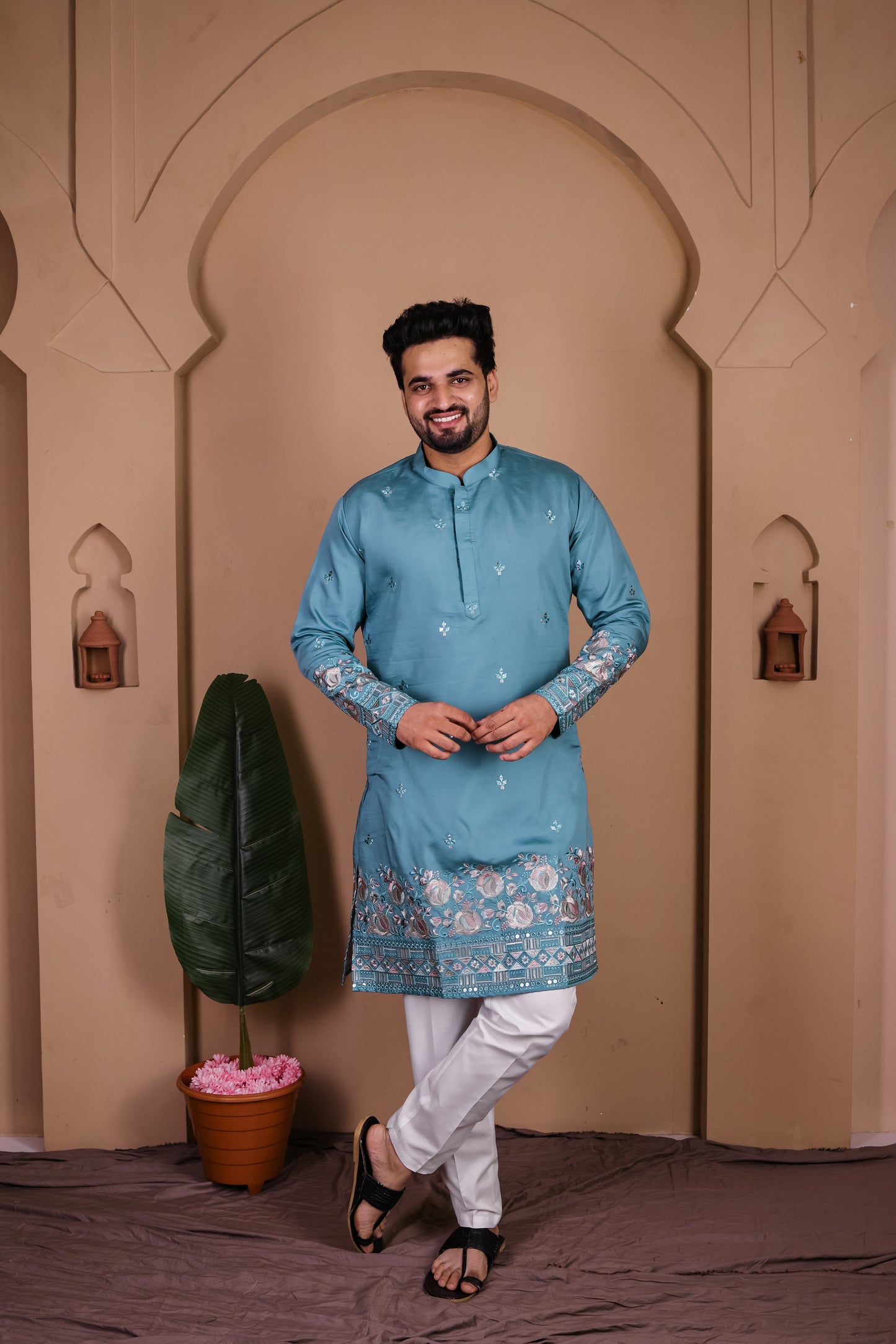 Starlit Paisley Mirror Work Kurta