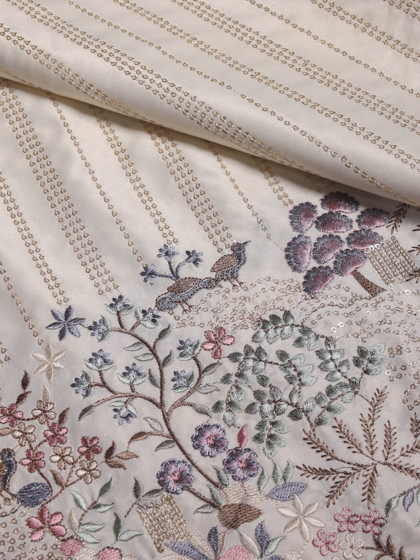 Garden-Inspired Border in Viscose Silk
