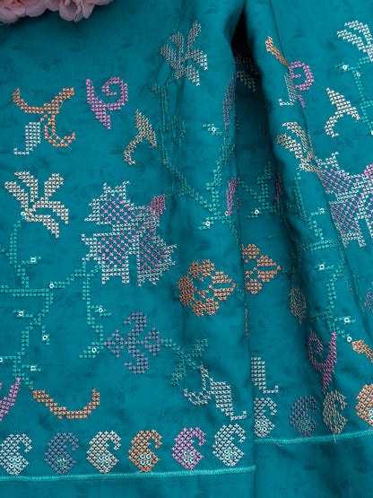 Traditional Cross-Stitch Pattern Ethnic Fabric